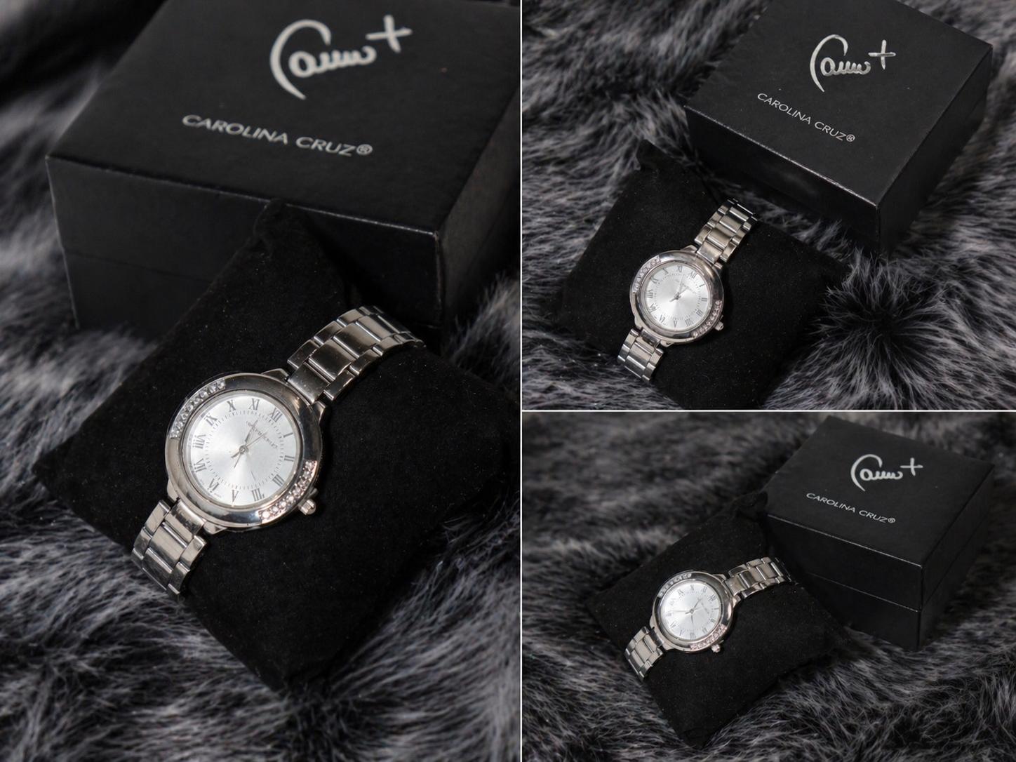 RELOJ EDICIÓN LIMITADA CAROLINA CRUZ